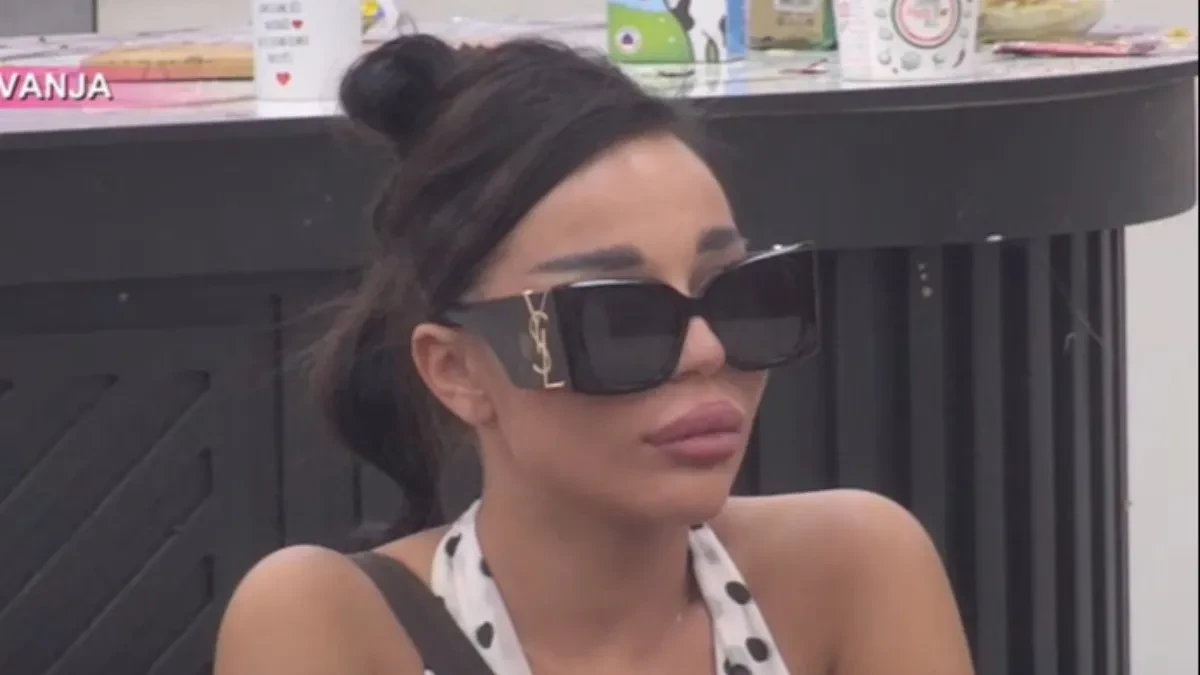 Sofija Janićijević napravila haos u Eliti: Priznala sve o odnosu sa Danetom, a Terzina reakcija šokirala sve! (FOTO)
