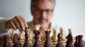 Da li ste skriveni genije? Psiholozi tvrde da ljudi koji biraju ove 3 boje imaju jednu zajedničku osobinu – evo zašto ih povezuju sa oštrim umom!
