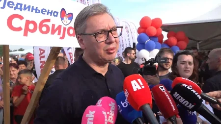 Vučić o vođama blokadera: Mi rezervnu Otadžbinu nemamo, za razliku od njih