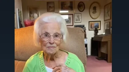 Baka (82) pala u kadu i nije mogla da ustane iz nje 9 dana: Preživela zahvaljujući neverovatnoj snalažljivosti