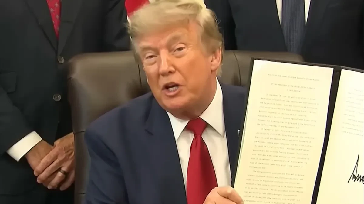 Tramp pokrenuo totalnu ofanzivu: Udara najbrutalnije sankcije na Iran!
