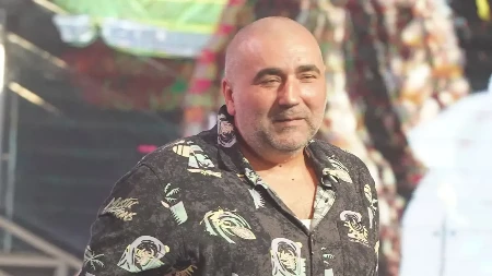 Miki Đuričić napustio rodno Kupinovo: Sa suprugom i decom preselio se ovde, zna se razlog