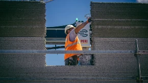 Gradi i nudi posao, ali nema kuća za radnike - planiraju najjeftinije rešenje za krov nad glavom