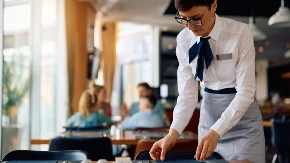 Stranci platili račun od 26,7 evra, a bakšiš koji su ostavili zaprepastio konobaricu