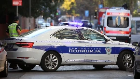 Očevidac otkrio kako se dogodila nesreća na Vračaru: "Audi" udario u ženu i teško povredio noge, evo kako je spasila ćerkicu