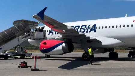 Više od 22.000 putnika u jednom danu: Novi rekord Er Srbije