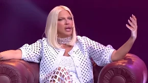 "Ovaj još peva?! Mislila sam da je umro" Karleuša žestoko isprozivala starijeg kolegu, on se hitno oglasio!