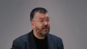 Pouke obojenih revolucija