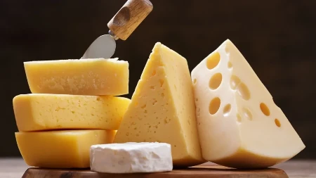 Kilogram sira koji na crnom tržištu košta i do 100 evra - zakonom zabranjen, ali za lokalce je svetinja