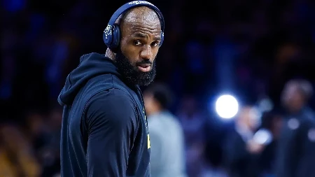 Otkriven i broj na dresu: Lebron Džejms sada i zvanično u Filadelfiji