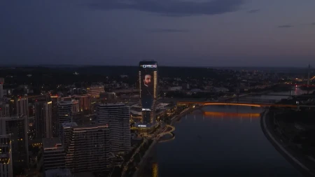 Kula Beograd obasjana u čast Đure Jakšića