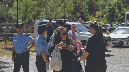 Progon i nasilje nad našim narodom na Kosovu se nastavljaju: Kurtijevi zulumćari uhapsili petoro Srba