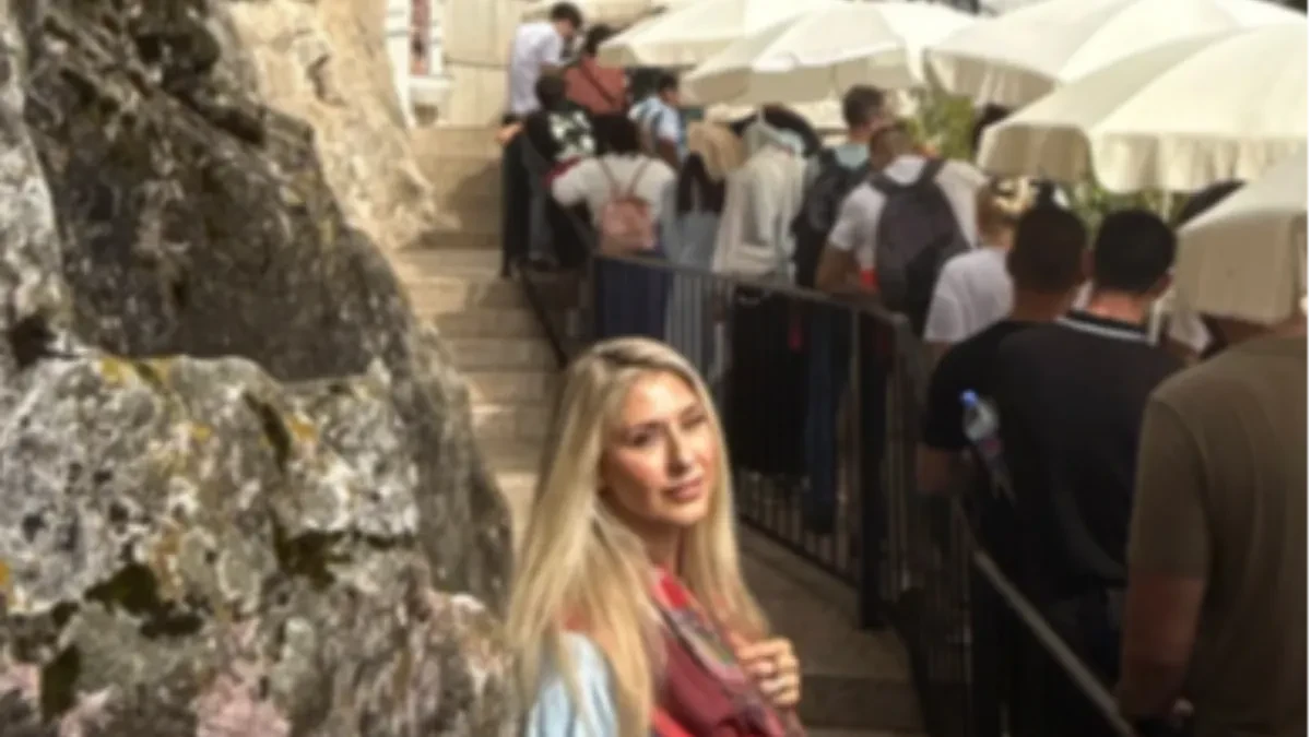 Voditeljka RTS-a svedočila čudu na Ostrogu! Zabeležila nezaboravan trenutak