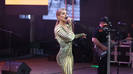 Haljina od 3.000 evra, a na nogama patike! Marina Visković napravila modni potez o kojem svi pričaju
