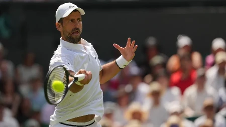 Đoković - Rinderkneš: Novak zadao prvi udarac