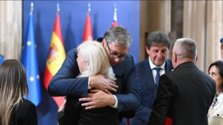 "Pred njihovim bolom nema velikih reči": Vučićeva emotivna poruka dirnula mnoge