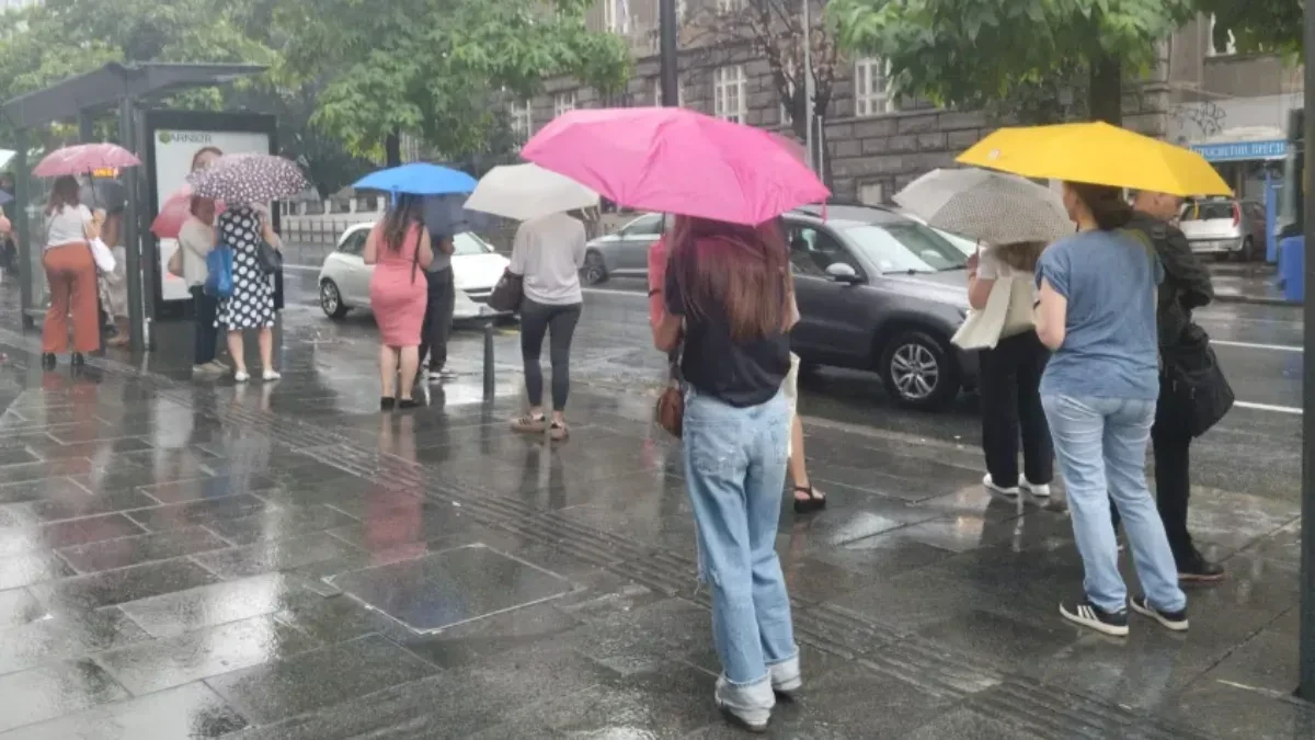 Kao da je jesen: U delovima Srbije ledara, ali stiže veliki preokret