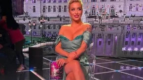 "Da nisam izoperisana, ne bih mogla da radim na televiziji": Prozivali je zbog estetskih zahvata, a ona obukla bikini i svima zapušila usta
