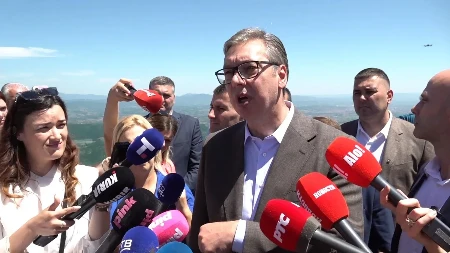 "Svi smo mi seljaci, važno da su oni urbani" Vučić o izborima: Kako su neizvesni, ja sam se spremio da im čestitam