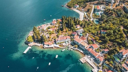 Herceg Novi više od odmora! Grad festivala, otvorenog srca i savršenog letovanja 