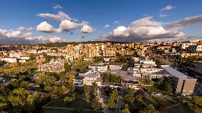 Sramno saopštenje Prištine: Za koga važe pravila o turističkim vodičima, a za koga ne