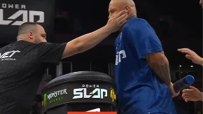 Krv u Areni! Britanac brutalno nokautirao rivala, nastao potpuni haos
