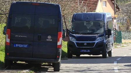 Detalji drame u Batajnici: Ranjeni direktor azila savladao napadača i oteo mu pištolj!