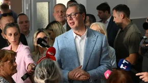 "Hoću da vam saopštim dobru vest! Nismo to očekivali..." Vučić se obratio građanima, govorio o povećanju plata i penzija (VIDEO)