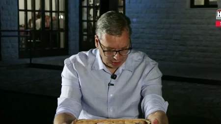 Vučić se obraća građanima Srbije! Predsednik govori o svim najvažnijim temama