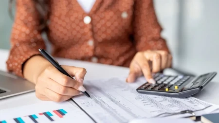 Danas ističe važan rok za firme u Srbiji - kašnjenje donosi dodatni trošak od 3.130 dinara