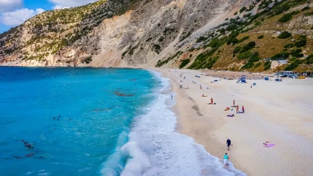 Mreže gore: Turisti besne zbog prizora sa plaža - ovo treba da se kažnjava!