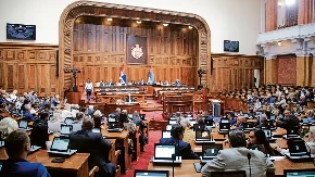 Sutra vanredna sednica Skupštine Srbije: Na dnevnom redu 18 tačaka 