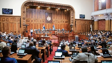 Sutra vanredna sednica Skupštine Srbije: Na dnevnom redu 18 tačaka 
