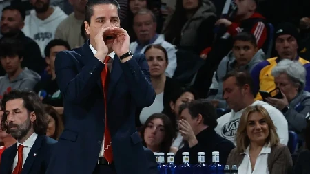 Obradović nasrnuo na Sferopulosa! Veliki skandal na seminaru