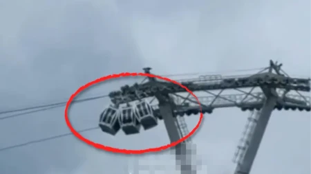 Lančani sudar gondola sa decom: Nevreme ugasilo sistem, pogledajte jeziv snimak (VIDEO)