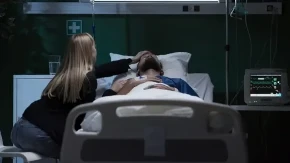 19 godina je ležao u komi: Kada je otvorio oči i izgovorio prve reči, lekari su ostali bez teksta 