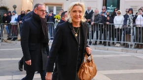 Osuđena na 3 godine zatvora, pa najavila juriš na fotelju: Marin Le Pen ide na predsedničke izbore!