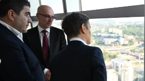 „Ovde pre deset godina nije bilo ničega“ Brnabić pokazala evropskim gostima kako danas izgleda Beograd