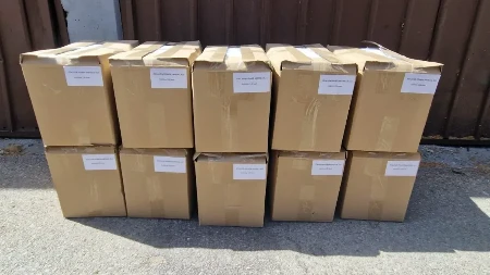 "Prodavao lekove bez papira na tezg"i! Policija mu zaplenila punu količinu sumnjivih preparata