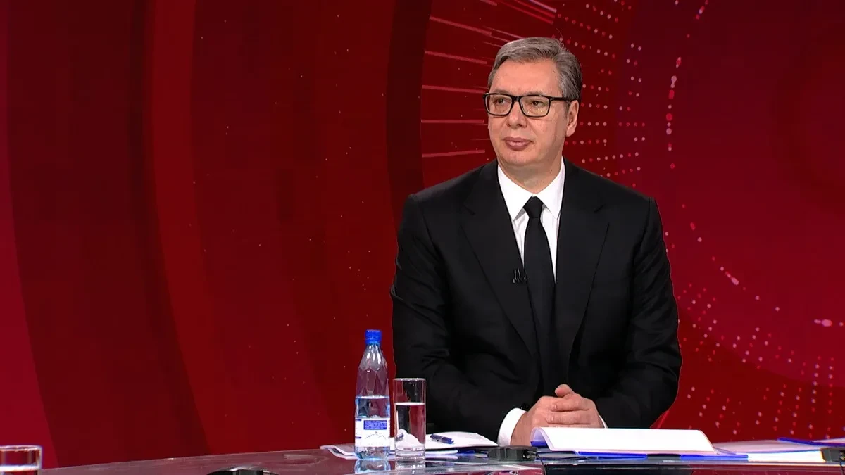 Tačno u 19:30: Predsednik Srbije Aleksandar Vučić gost Dnevnika na RTS-u