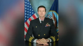 Ovo je poginuli američki komandant! Helikopter pao pravo u Arapsko more (FOTO)