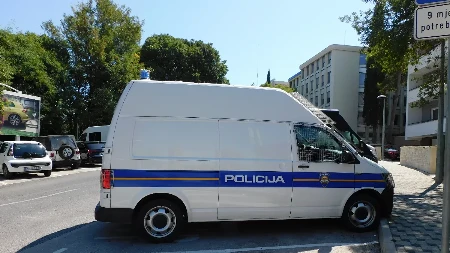 Užas na Istri: Trojica Hrvata prebili dvojicu Srba - tukli ih i dok su bili na zemlji!
