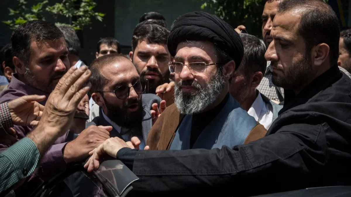 Novi vrhovni vođa ne sme na sahranu rođenog oca: Iranska garda mu izdala hitno naređenje!