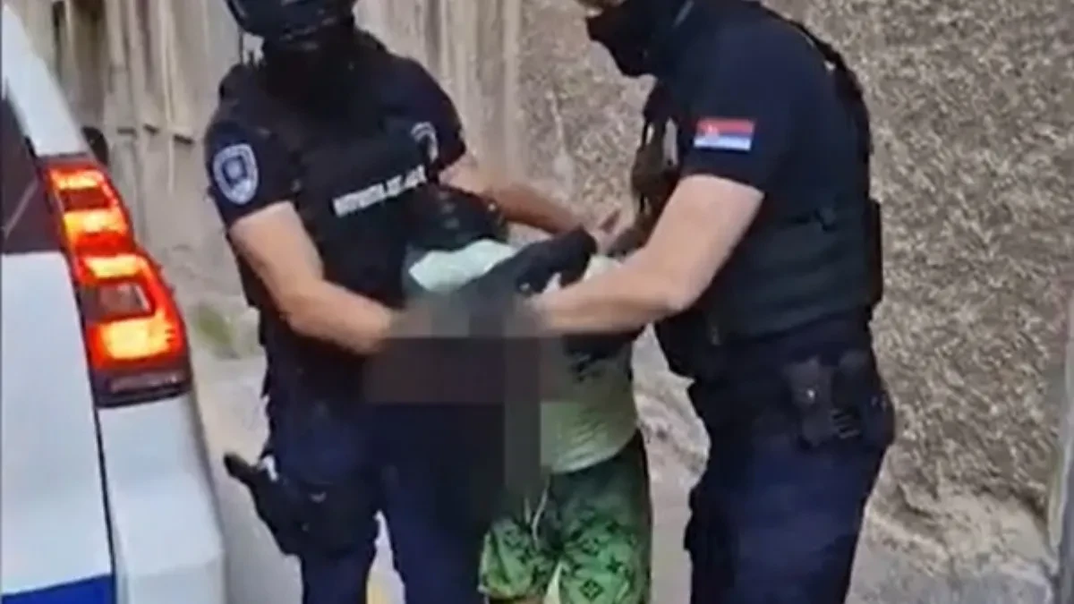 Određen pritvor maloletniku (14) koji je usmrtio svog očuha: Ubistvo poznatog hirurga iz Banatskog Karlovca 