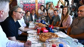 Vučić: Zavitlavate nas svi tražeći nemoguće stvari!
