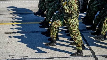 Prve plave koverte kreću na jesen! Evo ko će prvi obući uniformu posle 16 godina