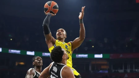 Vruće je: Partizan pregovara sa Lonijem Vokerom!