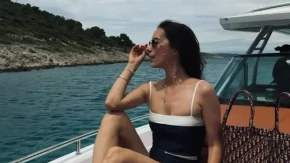 "Skinula sam burmu!" Marija Egelja sve zbunila objavom: Otkrila u kakvom je statusu sa mužem