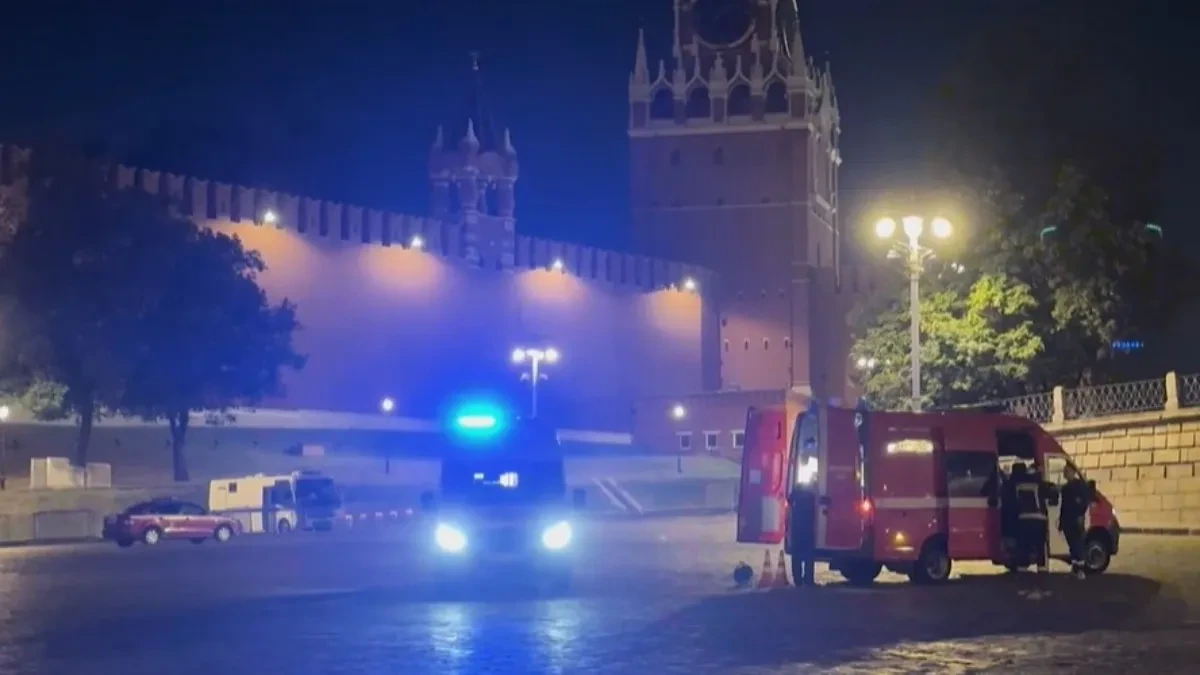 Požar u Hramu Svetog Vasilija na Crvenom trgu: Gori simbol Rusije! (VIDEO)