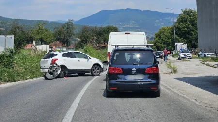 Stravična saobraćajka u Banjaluci: Ima povređenih, a deo grada blokiran